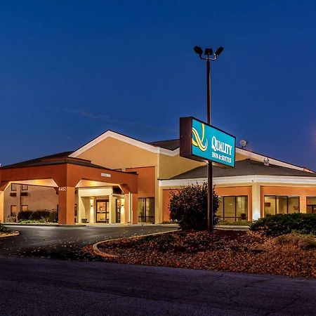 Quality Inn & Suites Southport Indianapolis Exterior foto