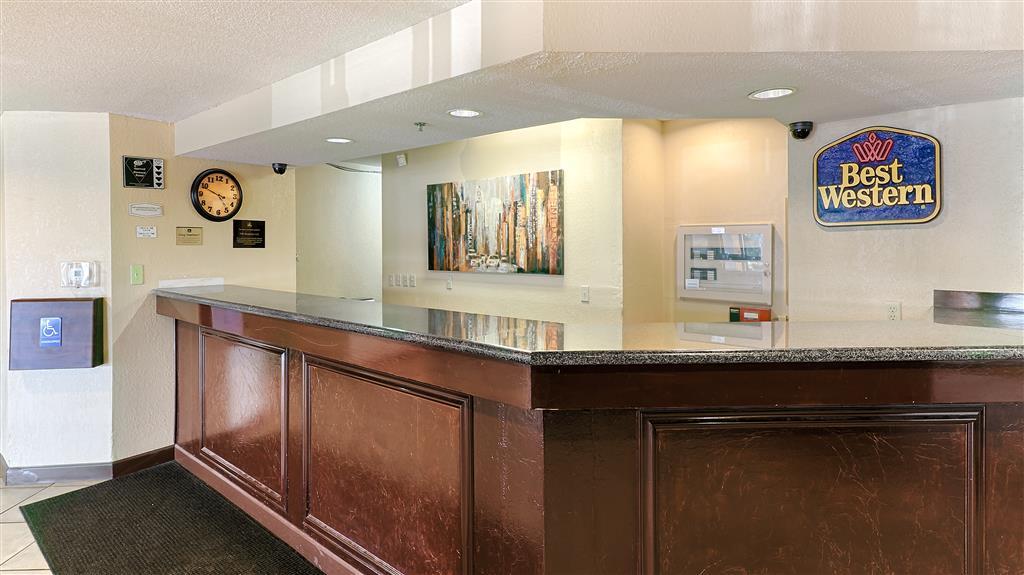 Quality Inn & Suites Southport Indianapolis Exterior foto